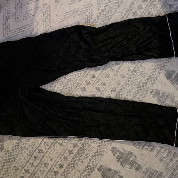 Victorias Secret Silk Sleep Pant - Picture 4 of 4